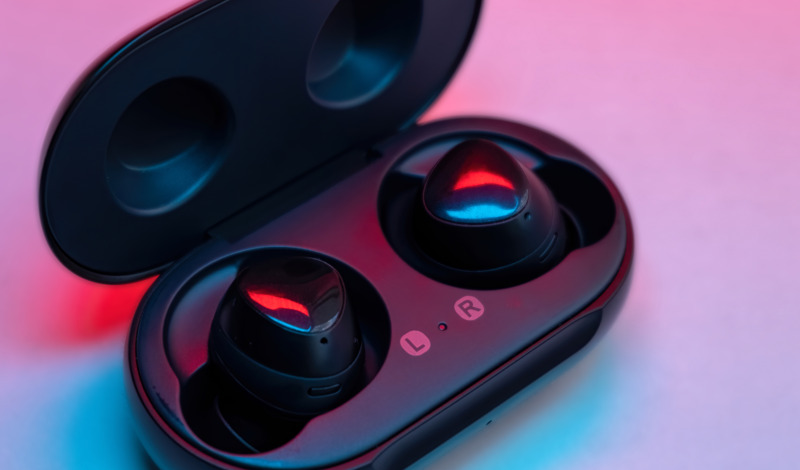 bluetooth headphones